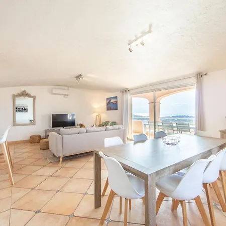 La Cagne - Vue * Saint-Raphaël