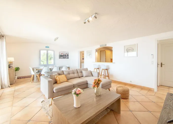 La Cagne - Vue Villa Saint-Raphaël